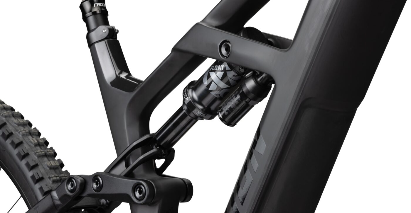 2024 DEFT 8 0 detail 02