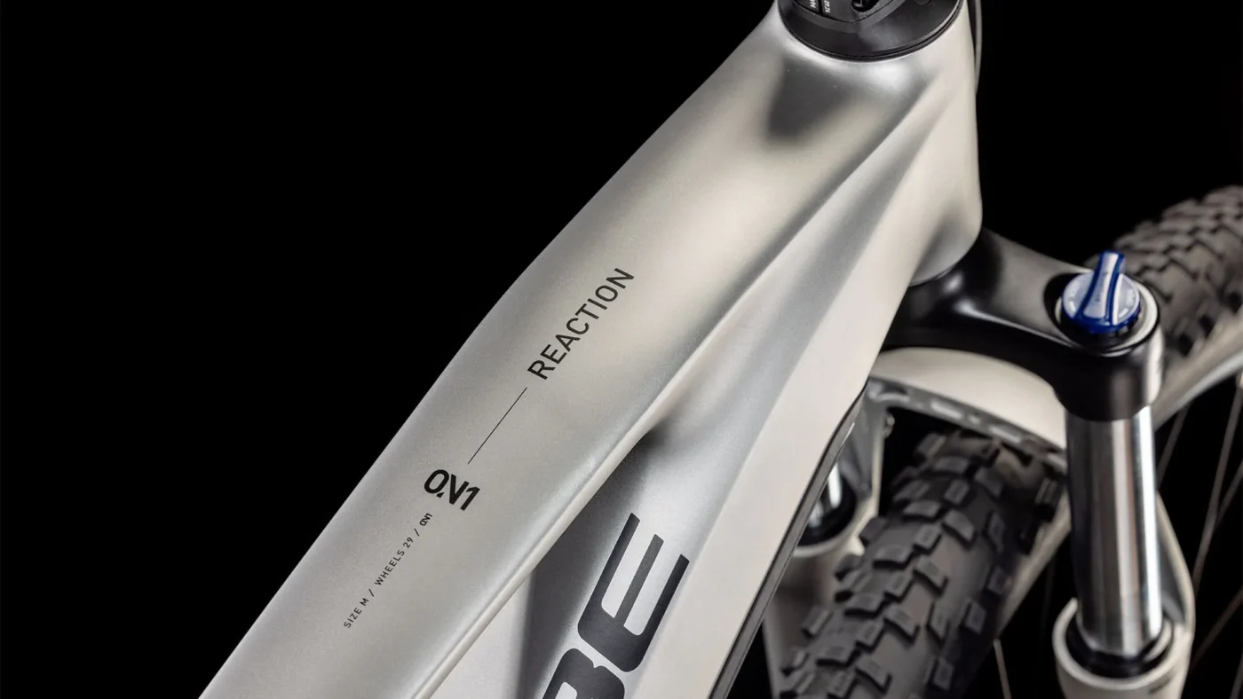 Cube Reaction Hybrid ONE 800 silver´n´black (2025) 0