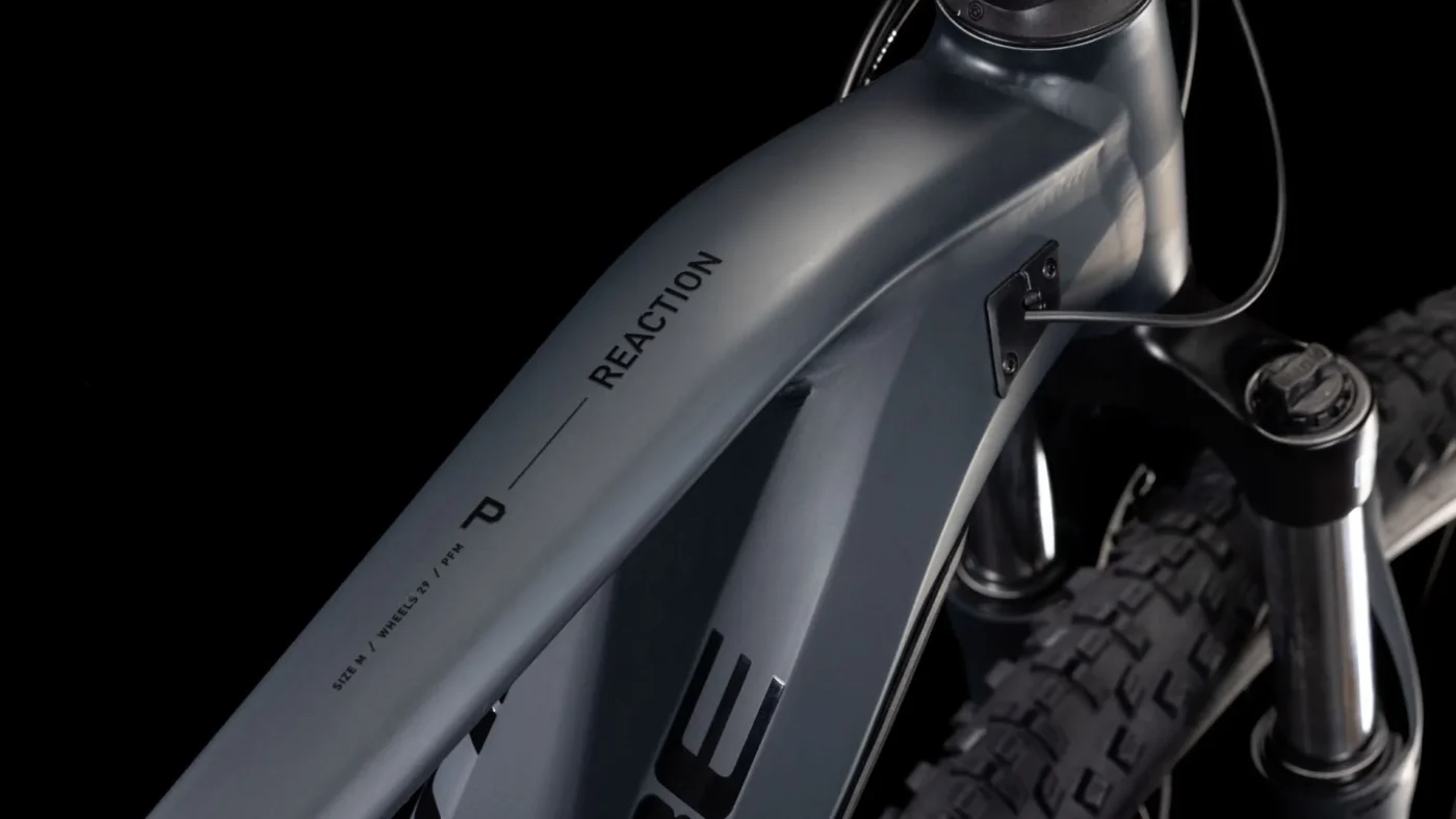 Cube Reaction Hybrid Performance 500 night´n´black (2025)0