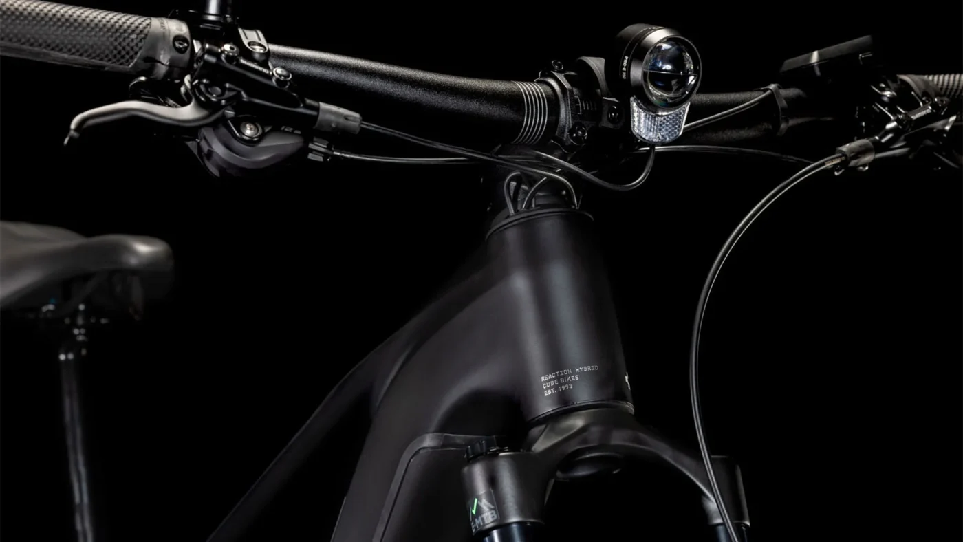 Cube Reaction Hybrid Race 800 Allroad black´n´metal (2025) 4
