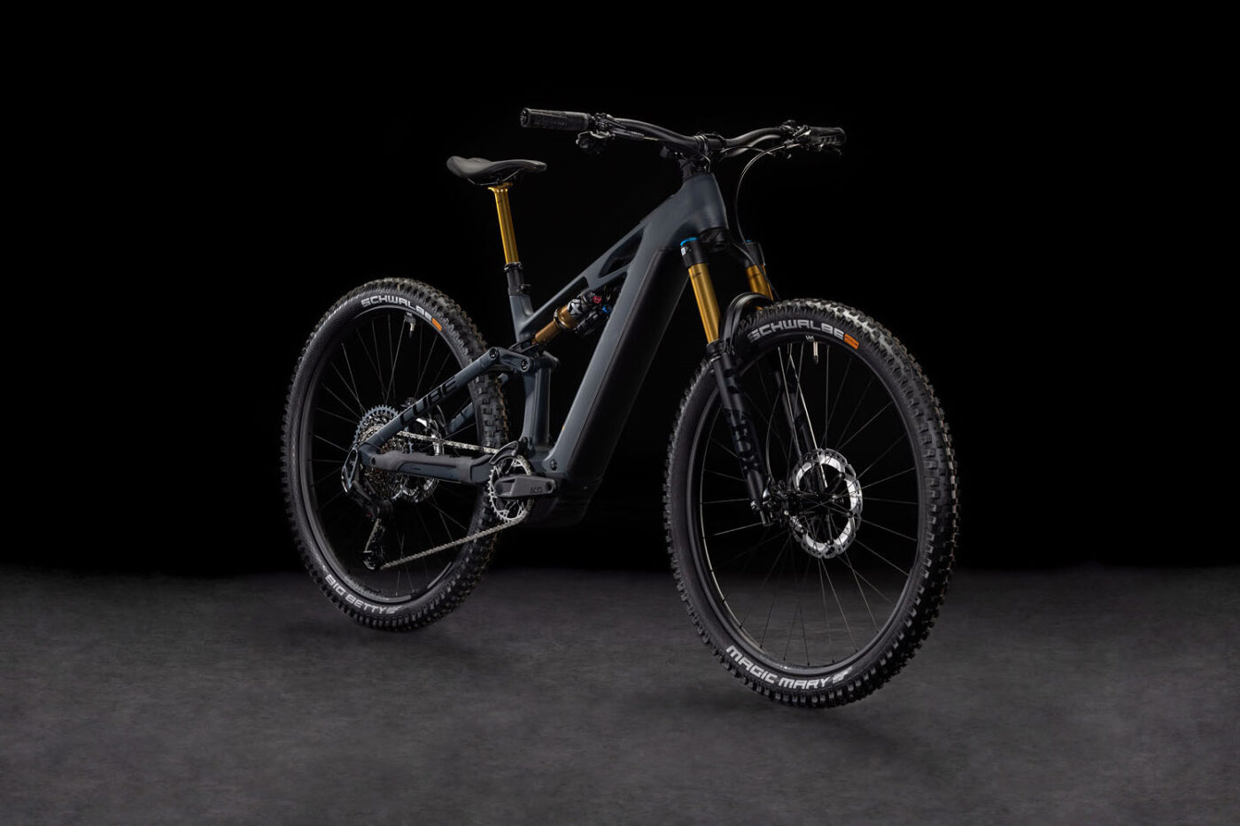 Cube Stereo Hybrid ONE44 HPC AT 800 carbon´n´gold 0