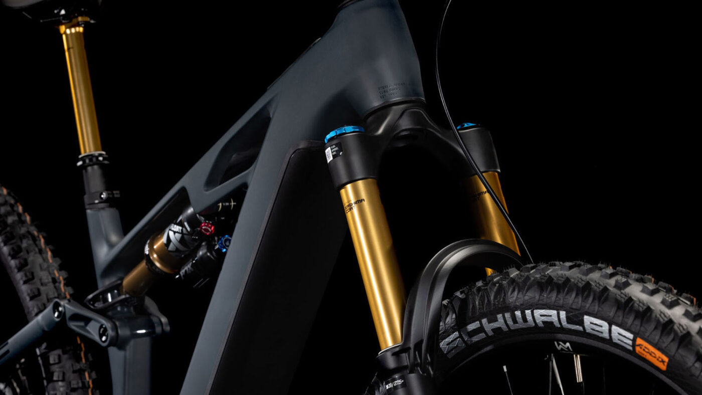 Cube Stereo Hybrid ONE44 HPC AT 800 carbon´n´gold 1