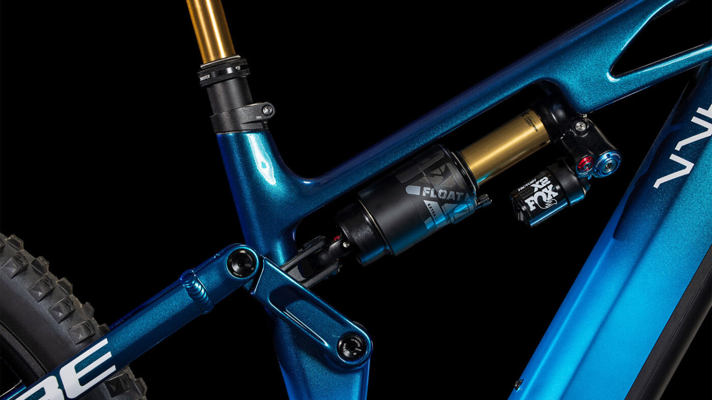 Cube Stereo Hybrid ONE77 HPC AT 800 actionteam 3