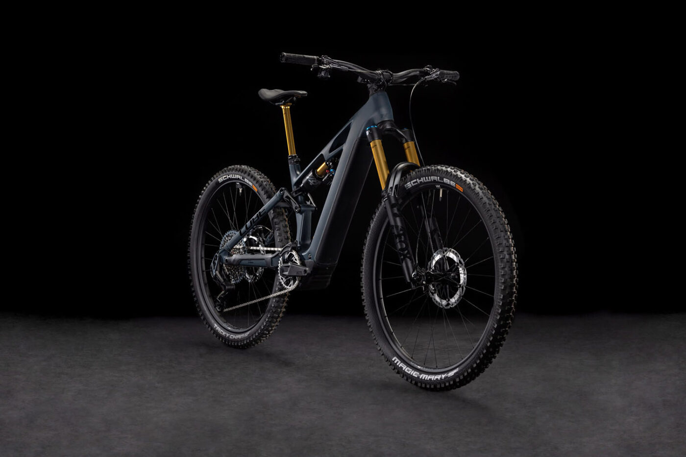 Cube Stereo Hybrid ONE77 HPC AT 800 carbon´n´gold 0