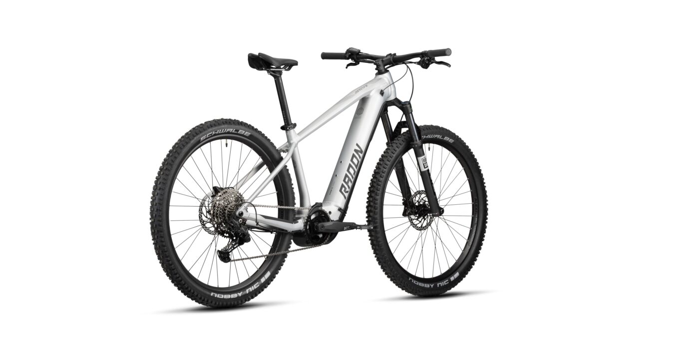 Radon JEALOUS HYBRID 8.0 750 1